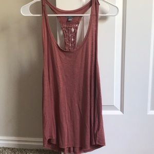 Aerie Tank